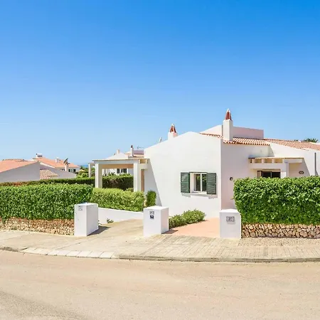 Rose Villa Sant Lluis